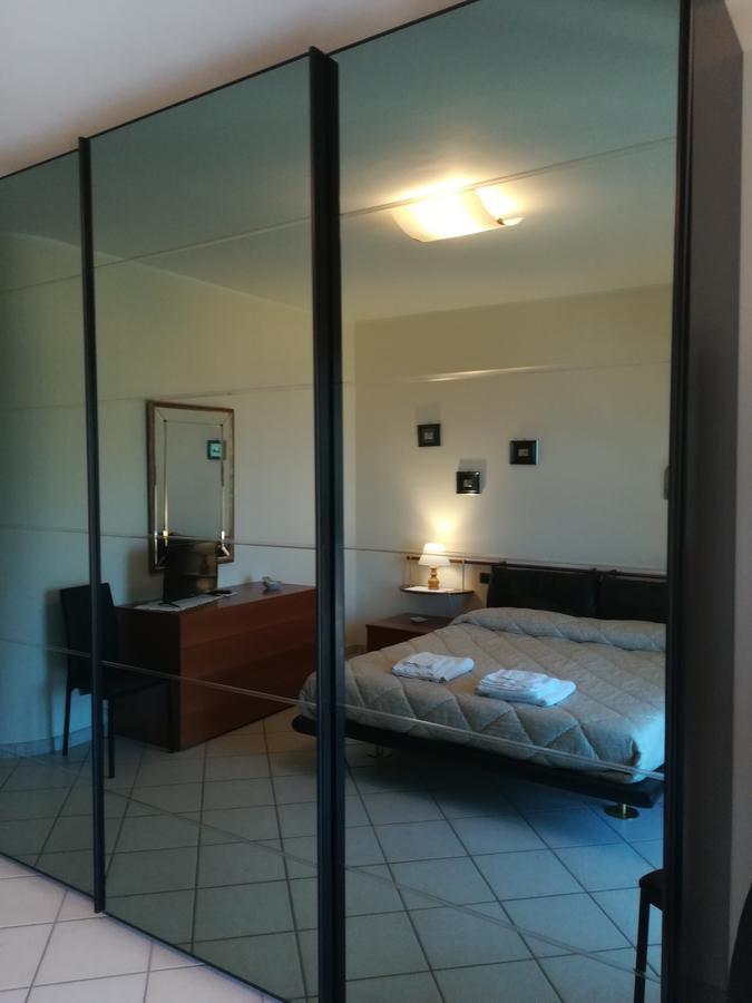 Bed and Breakfast La Collina Capo dʼOrlando Exterior foto